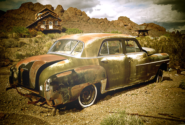 abandoned car lomo effect