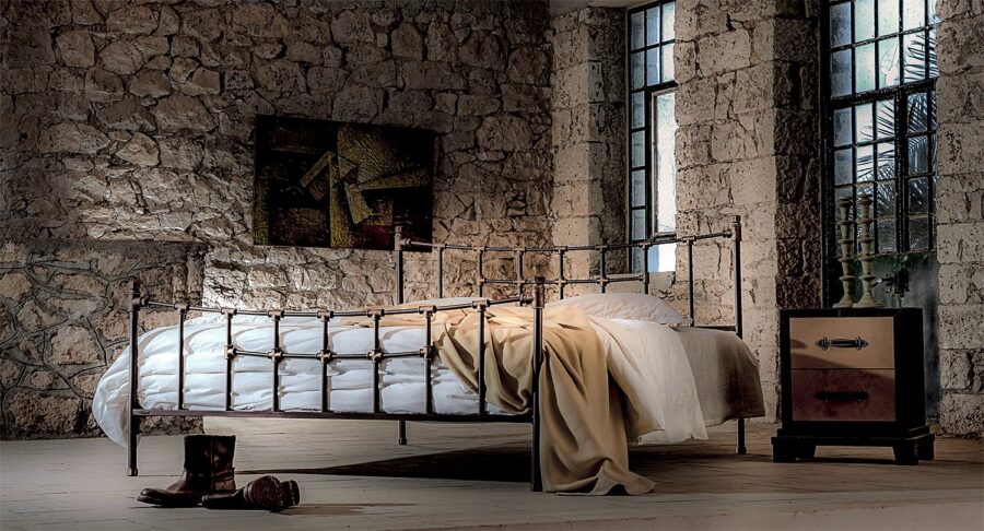 Small Bedroom Hacks: How to Optimize Space with Smart Beds 3 image4 Small Bedroom Hacks: How to Optimize Space with Smart Beds